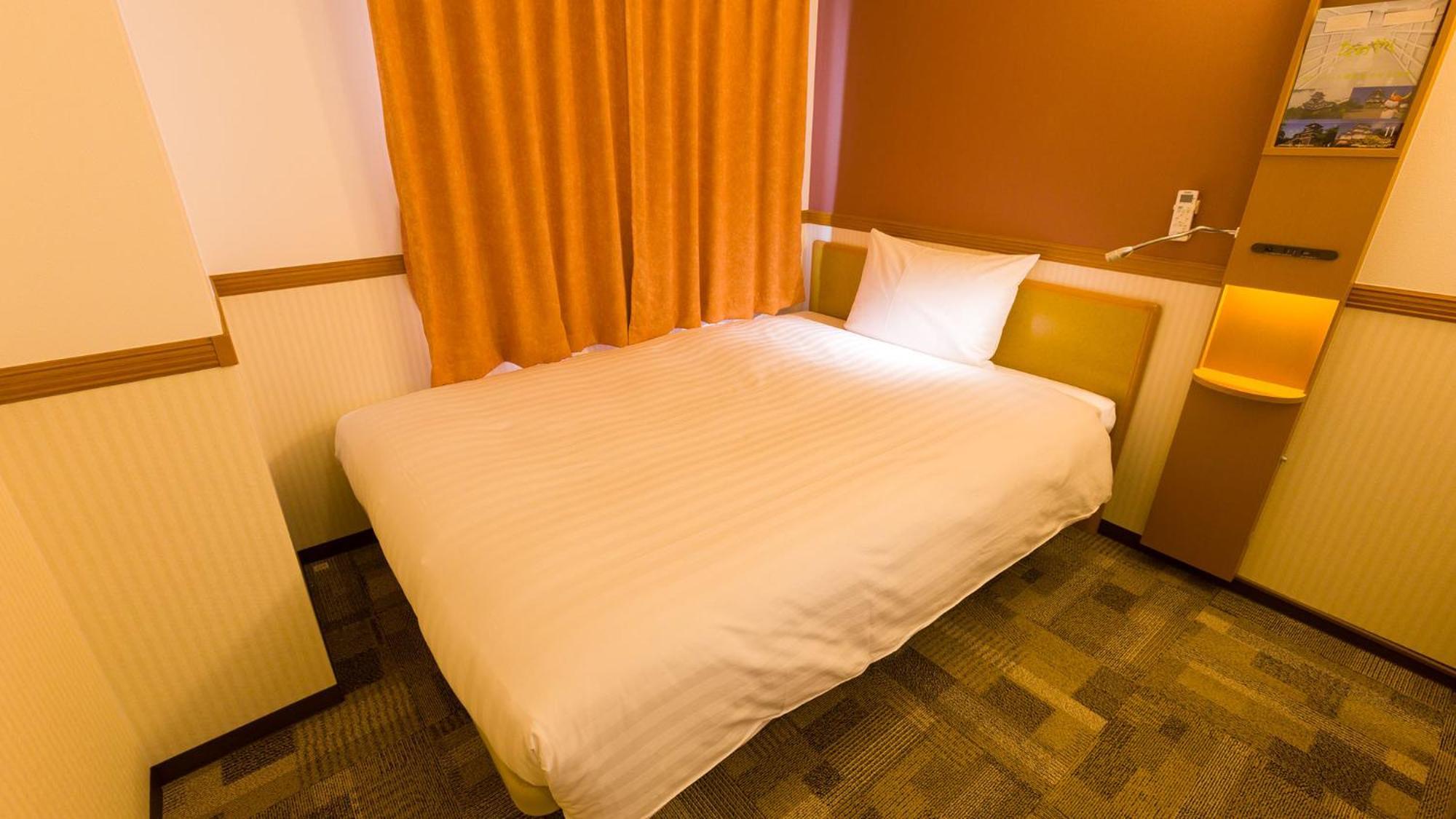 Toyoko Inn Yokohama Tsurumi Eki Higashi Guchi חדר תמונה
