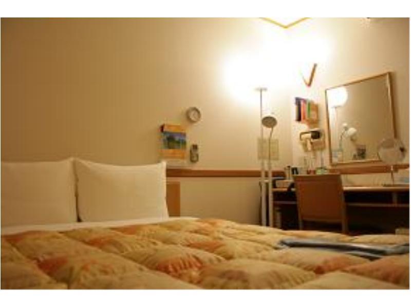 Toyoko Inn Yokohama Tsurumi Eki Higashi Guchi מראה חיצוני תמונה